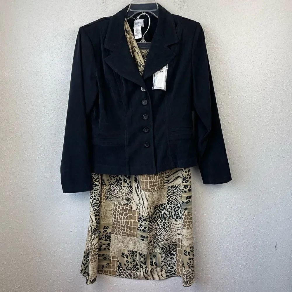NWT K.C. Spencer Matching Jacket, Scarf and Skirt Size 10